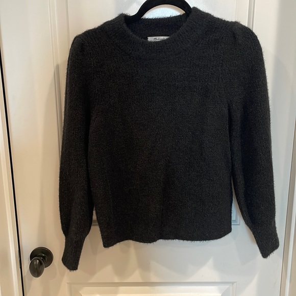 Madewell black knit sweater. BRAND NEW